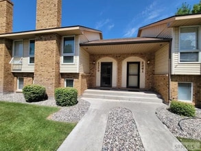 Building Photo - 2359 Henryanna Ave