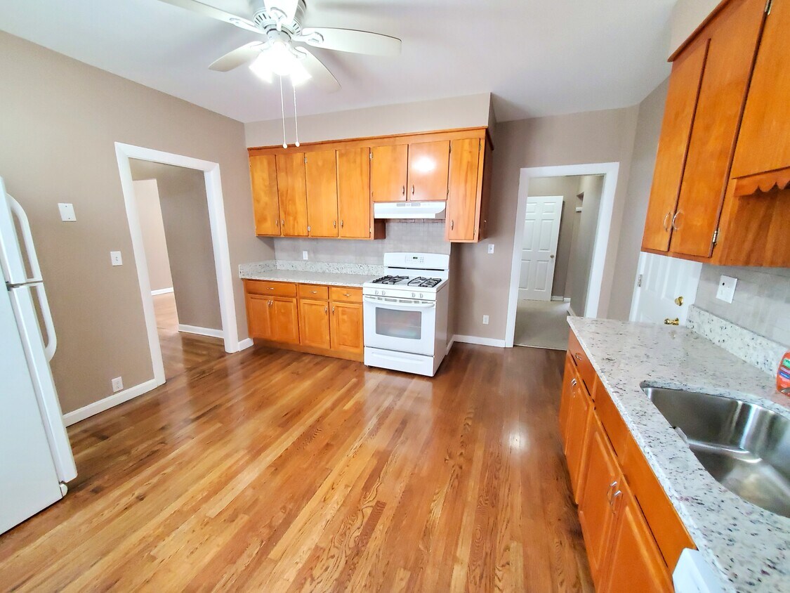 61 Madison Ave Unit 1, Everett, MA 02149 Apartments in Everett, MA