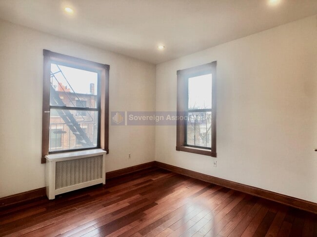 Building Photo - 295 Convent Ave