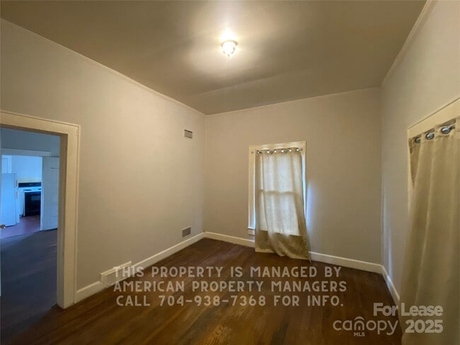 Foto del edificio - 567 Englewood St NE