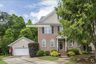 Building Photo - 240 Butterbiggins Ln