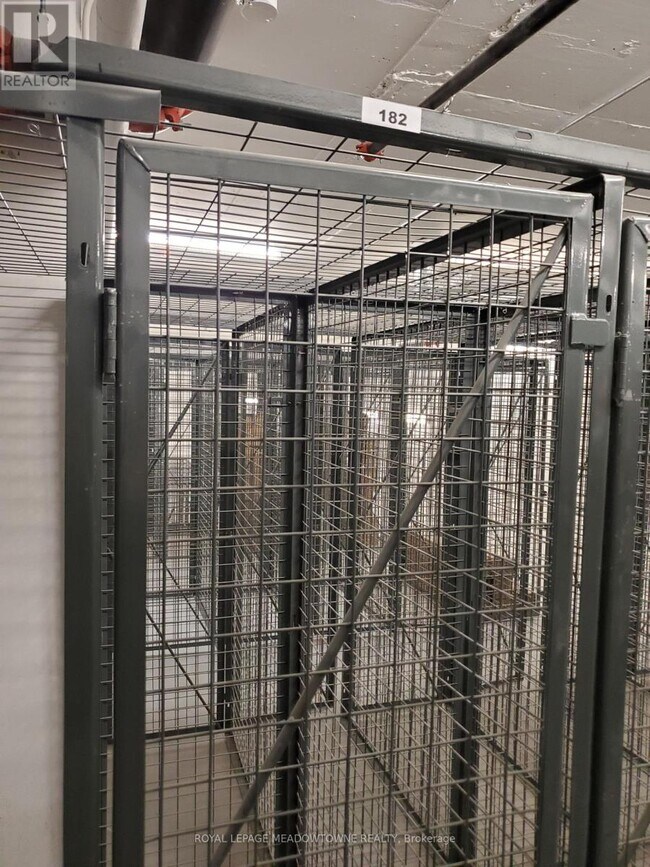 Building Photo - 19 Western Battery Rd