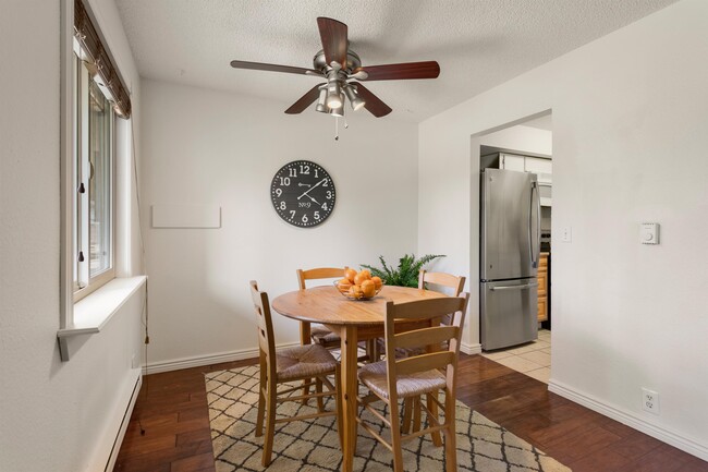 Foto del edificio - 2717 Glenwood Dr