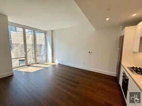Building Photo - NO FEE ONE BEDROOM IN THE LUXURY SUMMIT NYC