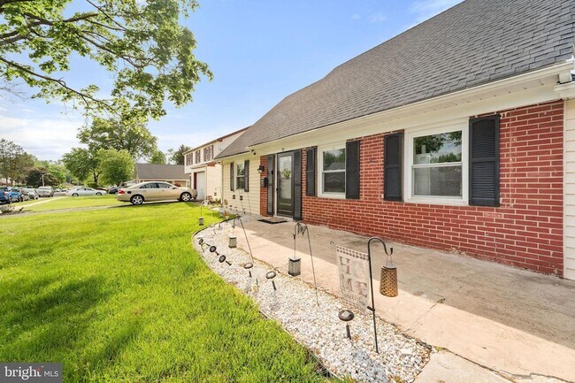 Foto del edificio - 35 Mullshire Ln