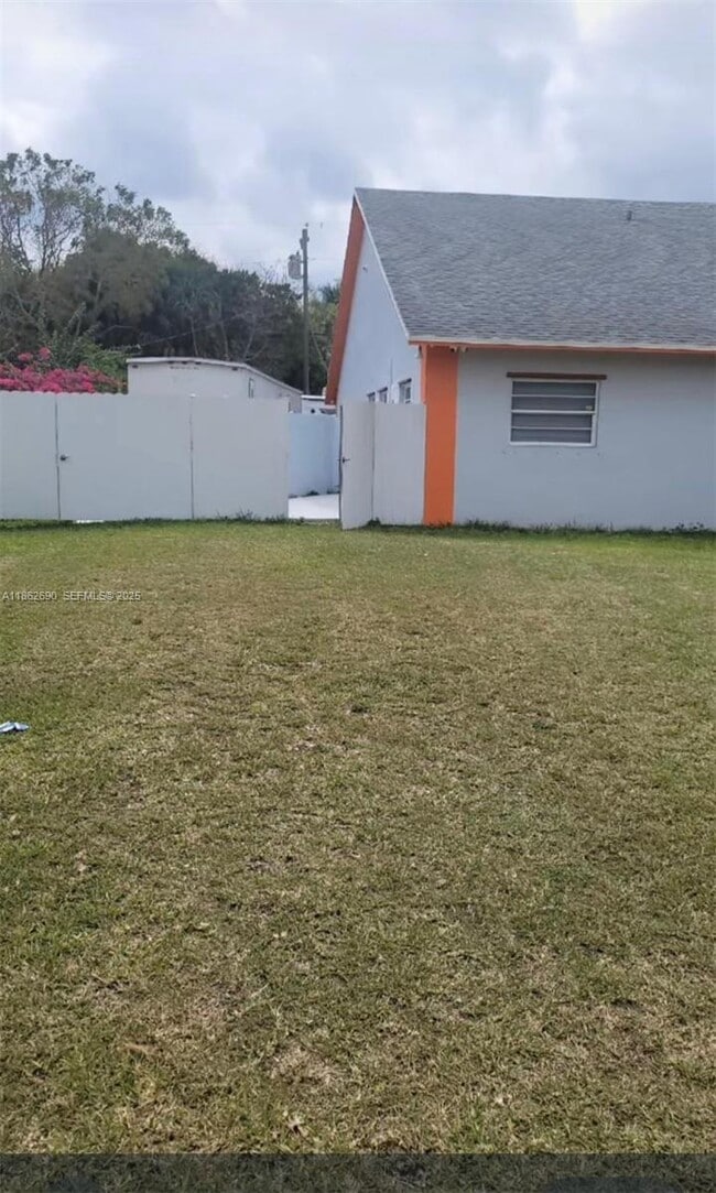 Building Photo - 18490 SW 295th Terrace