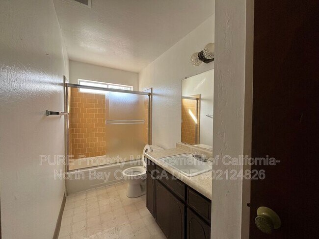 Foto del edificio - 2000 S Dora St