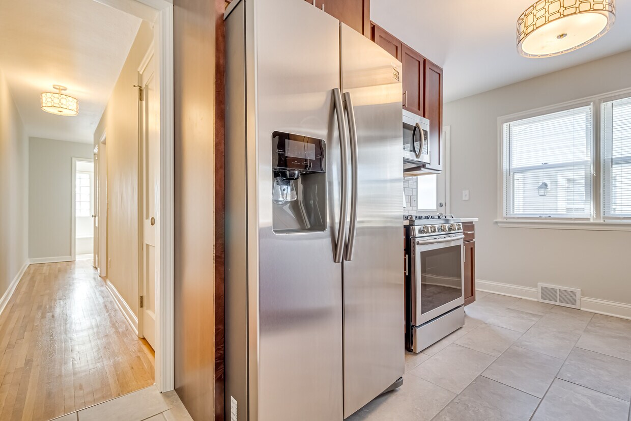 Foto principal - 5133 S 28th Ave