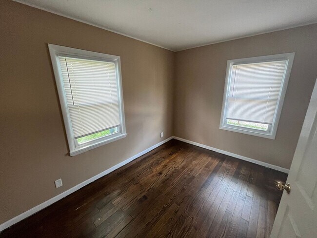 Foto del edificio - 1948 Malcolm 4BR/1BA (Dayton)