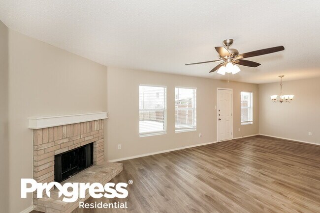 Building Photo - 2908 Cottage Ln