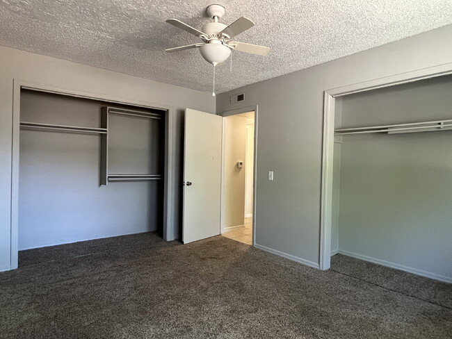 Building Photo - 2 Bedroom- Walking Distance to OSU Campus!!