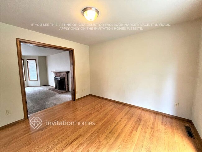Building Photo - 12710 SE 252 Pl