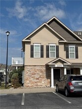 Building Photo - 1260 Lehigh Station Rd