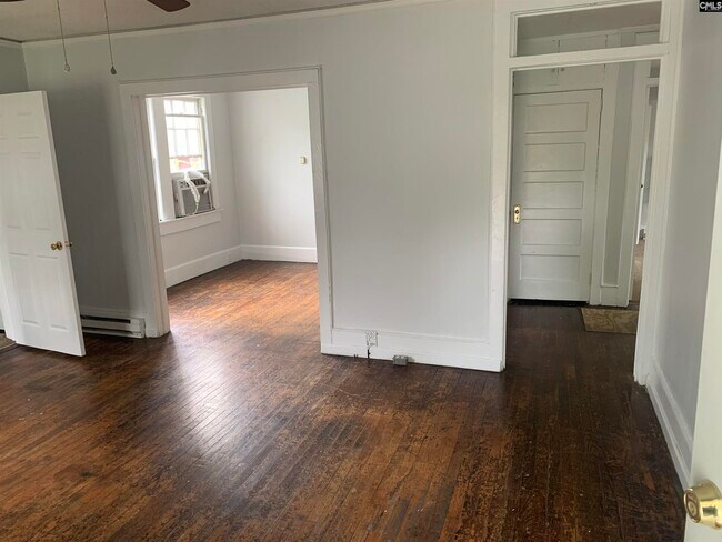 Building Photo - 3301 Magrath St