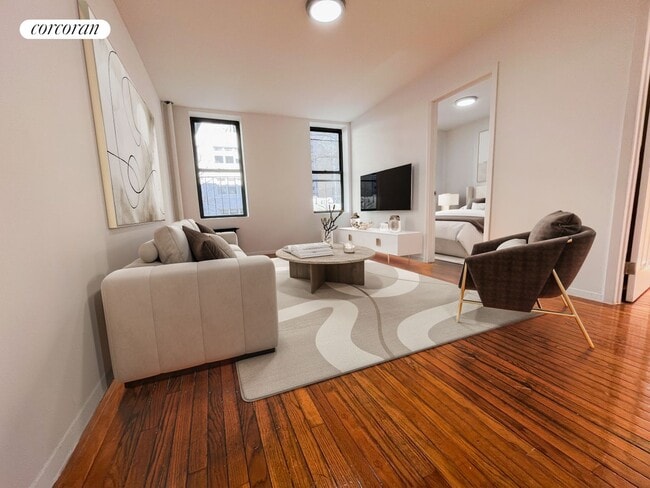 Foto del edificio - 536 E 82nd St