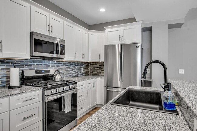 Building Photo - Furnished 4-Bedroom Single-Family Home on Buffalo’s West Side