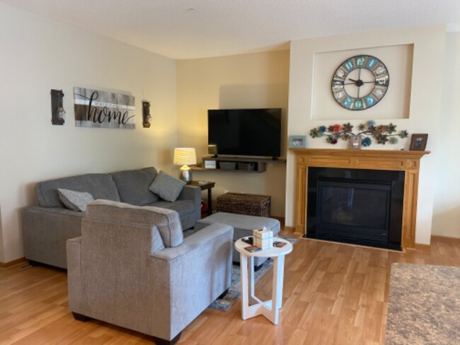 Foto del edificio - 11771 Emery Village Dr N