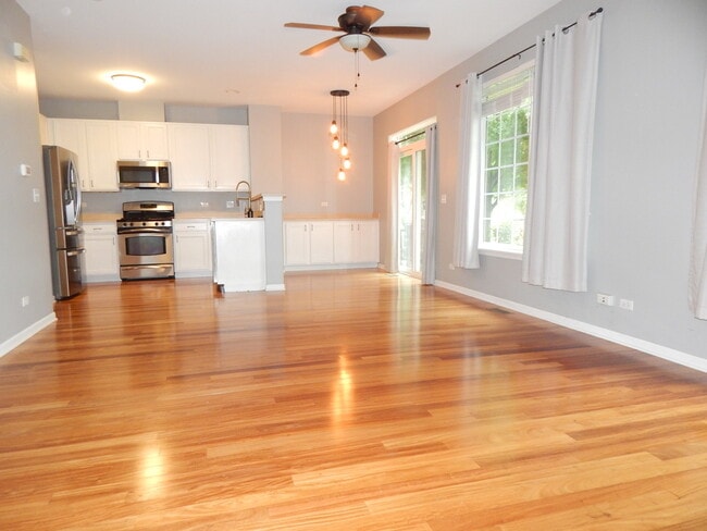 Building Photo - 5612 Wildspring Dr