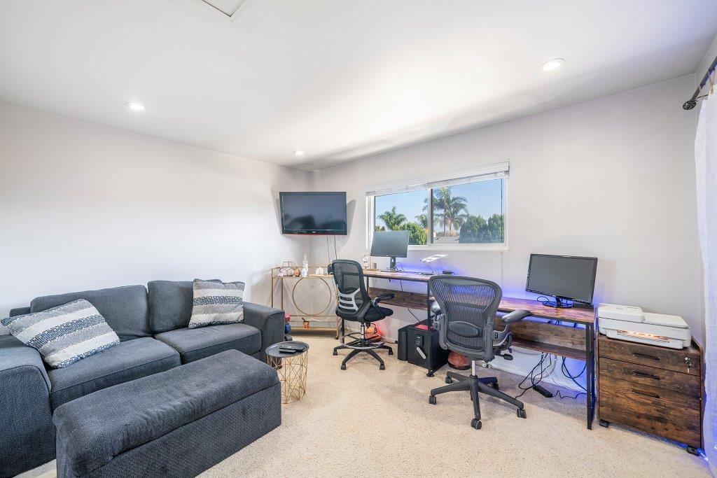 8161 Forelle Dr, Huntington Beach, CA 92646 Townhome Rentals in