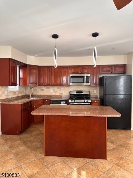 Building Photo - 31 Morrell St