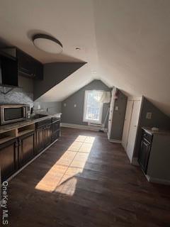 Building Photo - 11 Manchester Rd