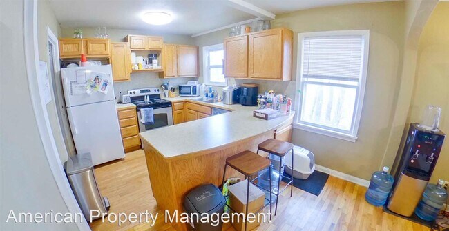 Building Photo - 4 br, 2 bath House - 1835 Platt Ave