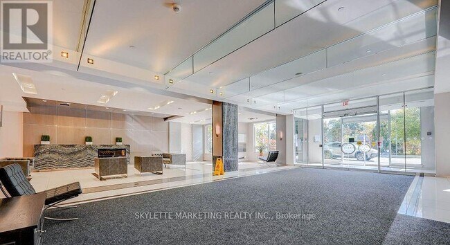 Building Photo - 2401-7165 YONGE St