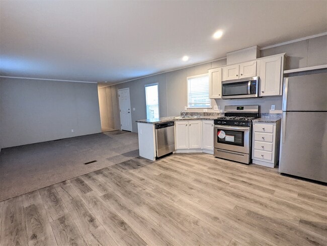 Foto del edificio - 677 Oregon St