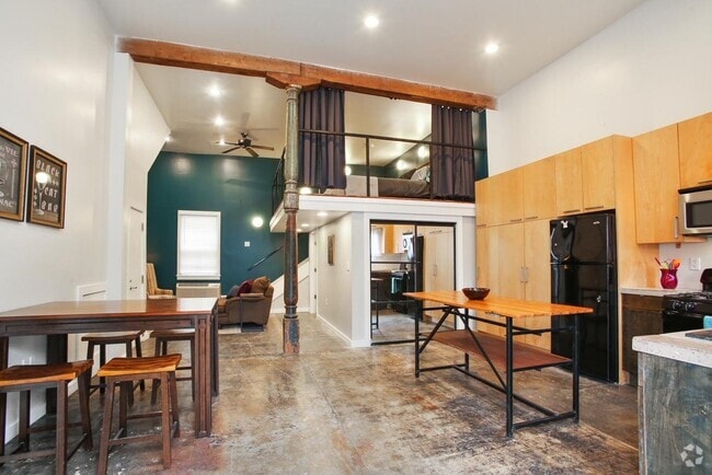 Building Photo - 1245 Constance St