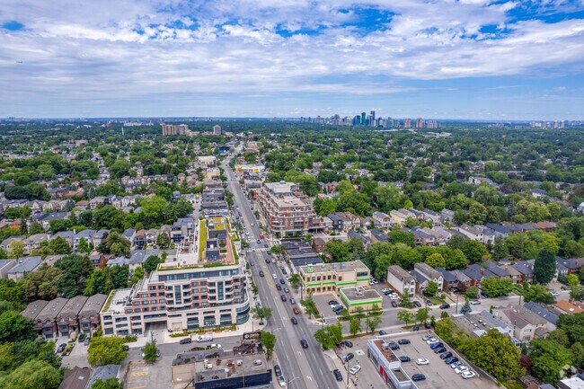 Aerial Photo - Shoppes on Avenue