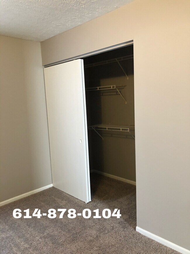 Building Photo - Move In Ready!