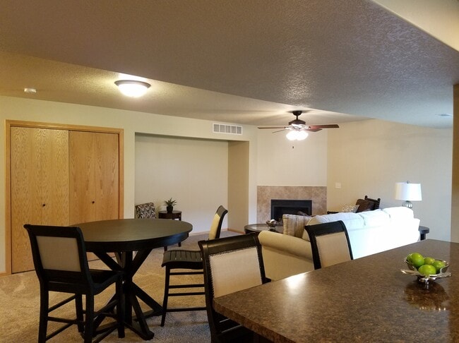 Building Photo - 1235 Delaney Ct