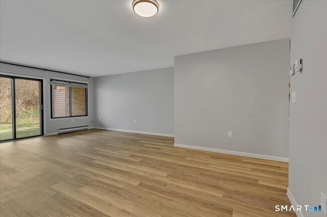 Foto del edificio - 10 Briar Ct