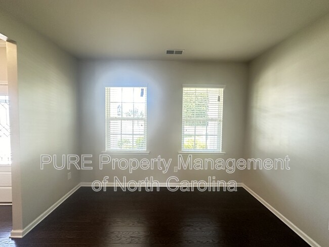 Building Photo - 15124 Evergreen House Dr