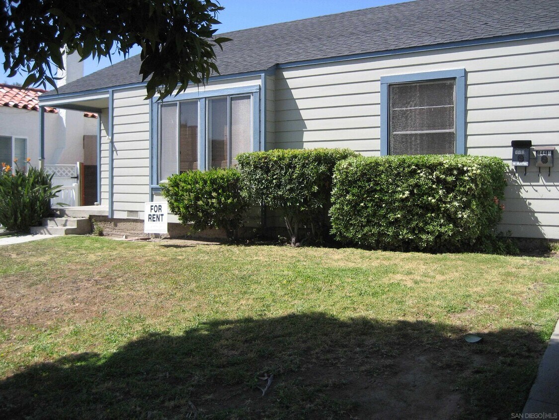 Primary Photo - 844 Beryl St