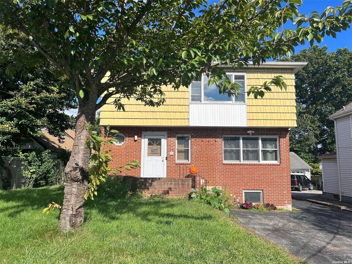 Primary Photo - 36 10th St