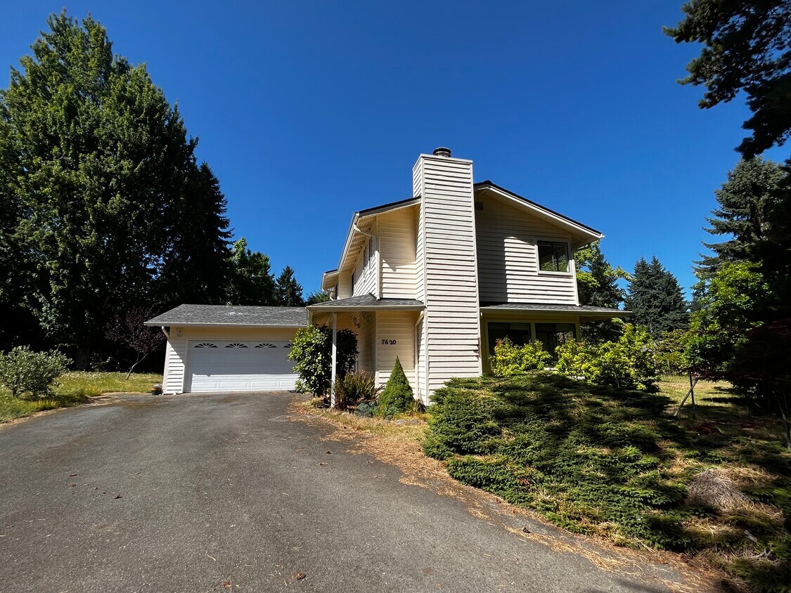 7620 NE Meadowmeer Ln, Bainbridge Island, WA 98110 House Rental in