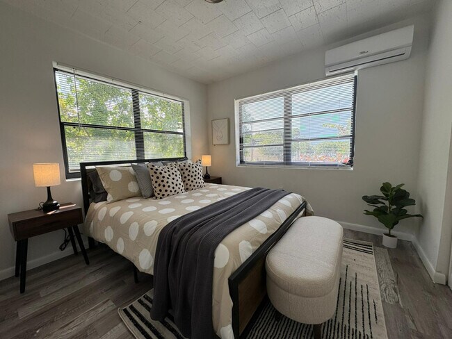 Foto del edificio - 2635 SW 24th Ave