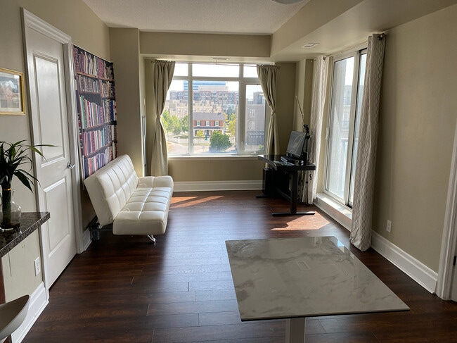 Living room - 151 Upper Duke Cres