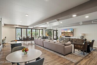 Building Photo - 2511 W Queen Creek Rd