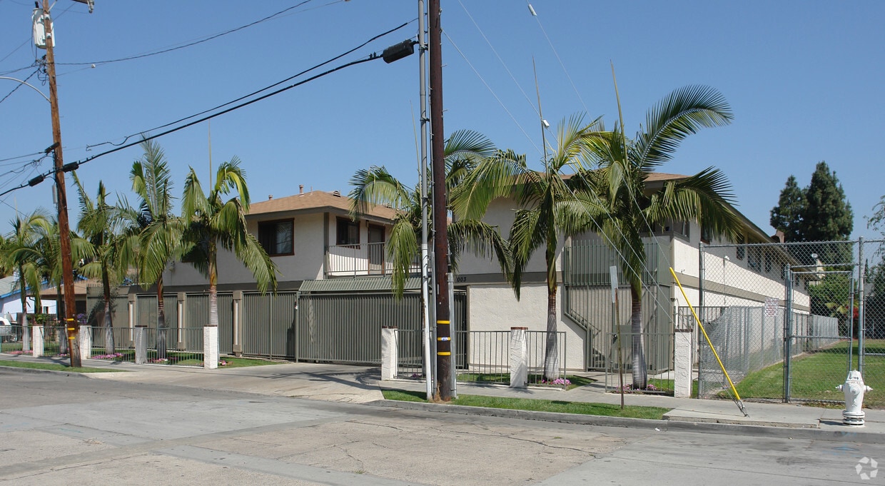 Primary Photo - Richland Apartments