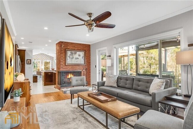 Foto del edificio - 6878 Brandon Mill Rd NW