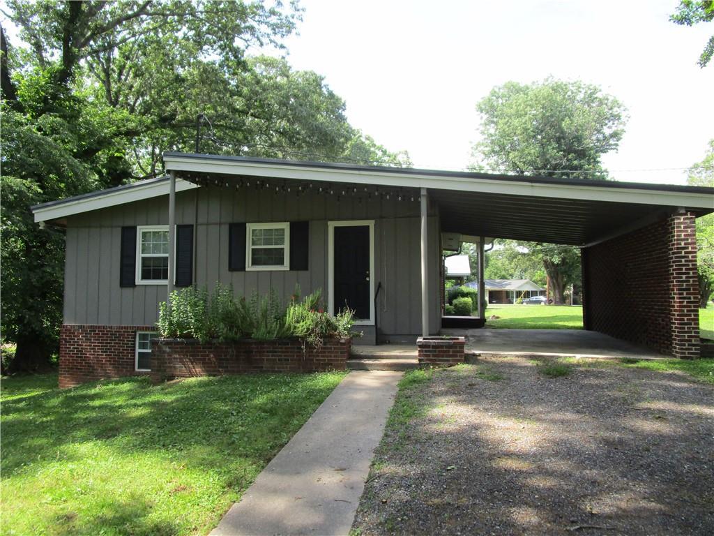 Foto principal - 3413 Lakeland Rd