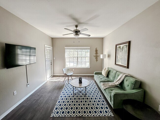 Building Photo - 3293 Cimarron Blvd