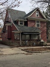 Building Photo - 308 N Washington St