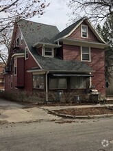 Building Photo - 308-312 N Washington St