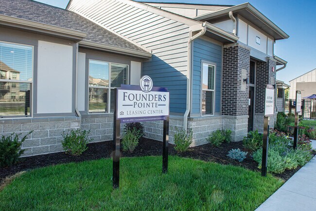 Foto del edificio - Founders Pointe Apartments