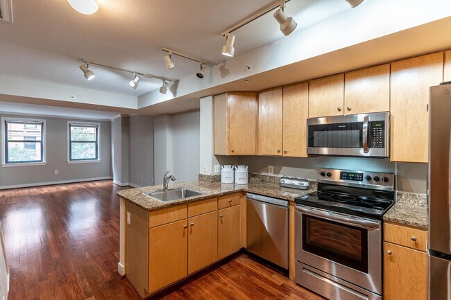 Foto del edificio - 616 E St NW