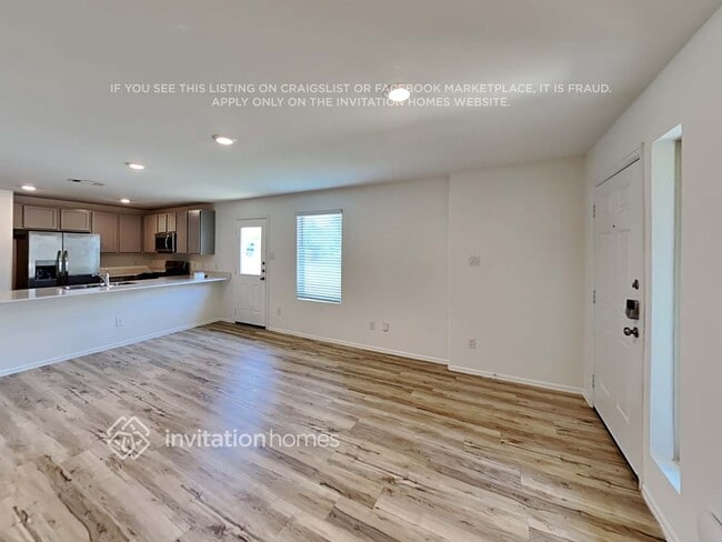 Building Photo - 22372 Sonora River Trce