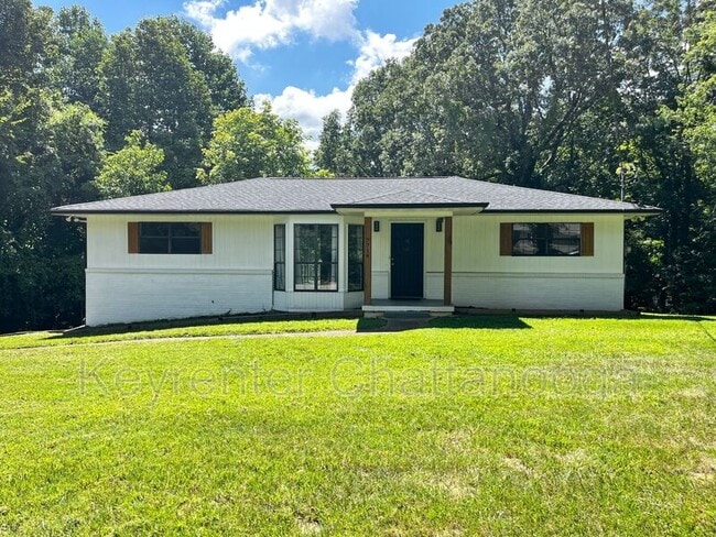 Photo - 7714 Basswood Dr House
